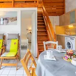 Bois Soleil-2 By Interhome בית נופש סן-פאלה-סור-מר