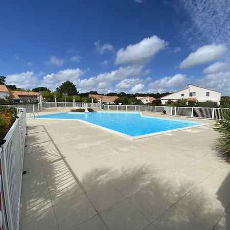Holiday home Bois Soleil-2 By Interhome Saint-Palais-sur-Mer